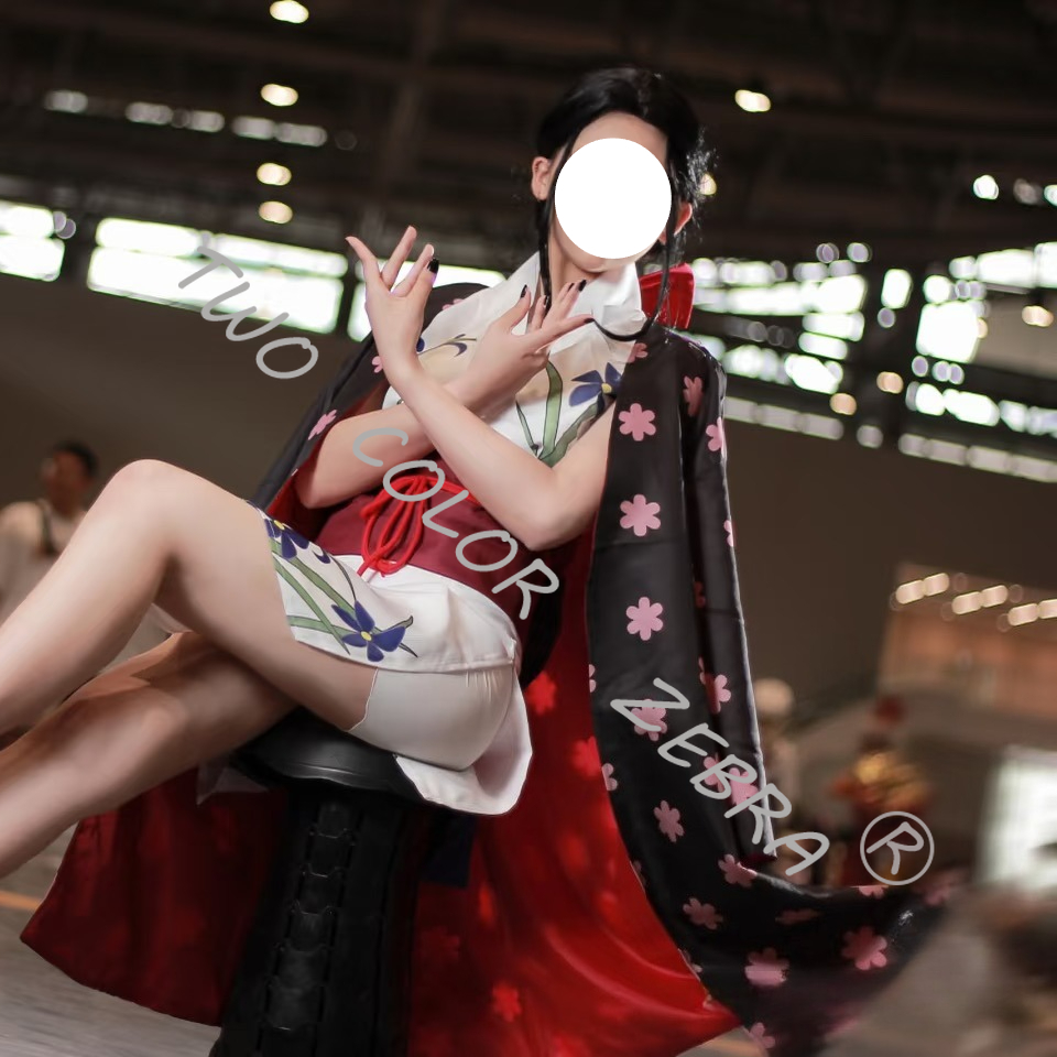 Anime Character Nico Robin Cos - Anime Cosplay Nico Robin recensione e prezzo
