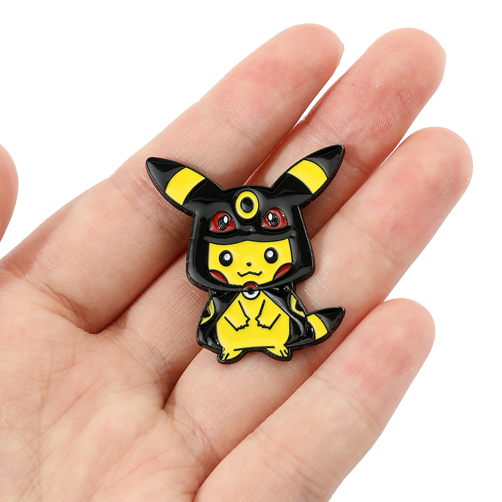 9 Pcs Creative Cartoon Brooch  - Anime Cosplay Pokemon recensione e prezzo