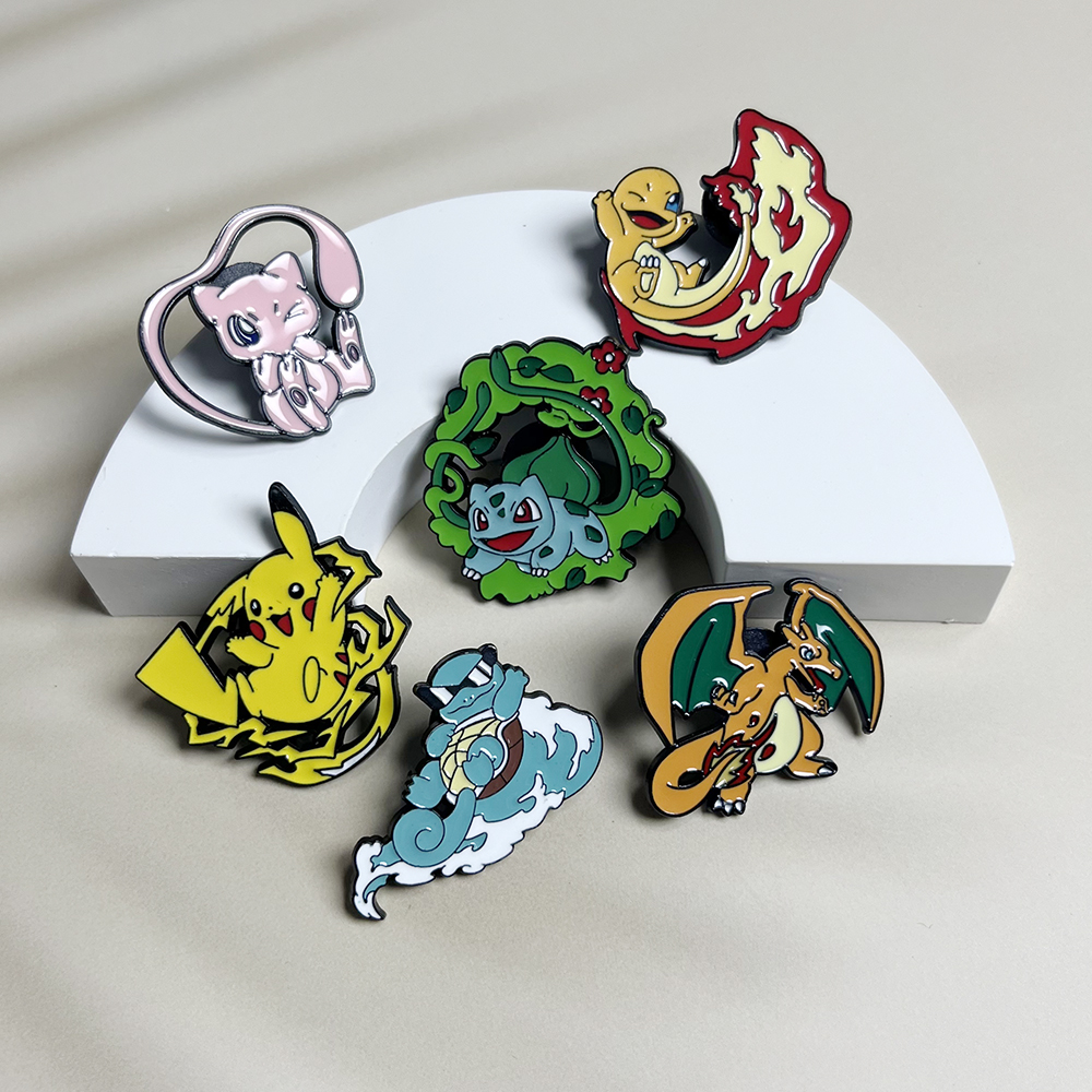 6pcs Anime Pins Set Pokemon En - Anime Cosplay Pokemon recensione e prezzo